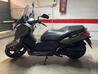 Yamaha Xmax 125cc Maxi Scooter
