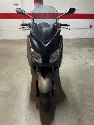 Yamaha Xmax 125cc Maxi Scooter