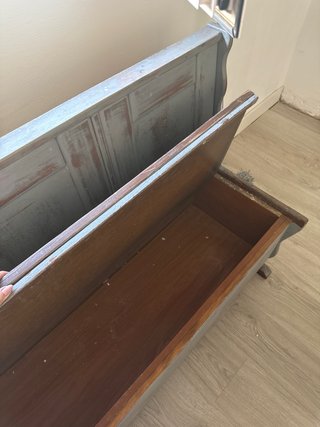 Banco de madera con almacenaje