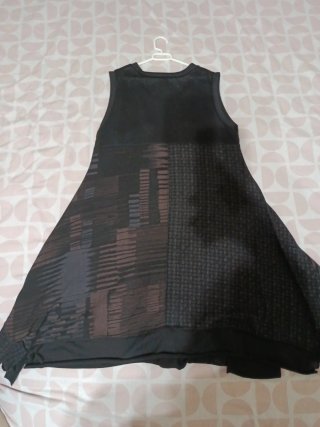 Vestido negro, gris y marrón talla única