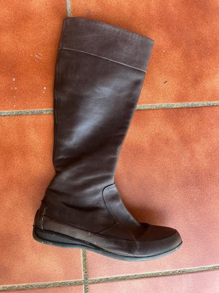 Botas altas caña ancha marrones