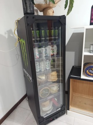 Nevera Monster