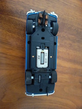 Coche Scalextric Renault 8 Montecarlo Azul