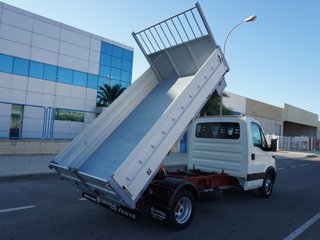IVECO DAILY 35C13 BASCULANTE