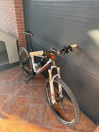 Bicicleta Trek de carbono