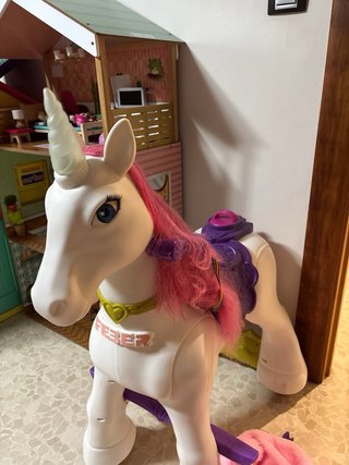 Unicornio Feber Blanco con Accesorios