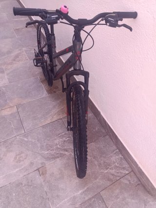 Bicicleta de montaña con marchas
