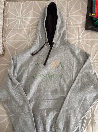 Sudadera Baloncesto Camaleón Talla XL. Negociable