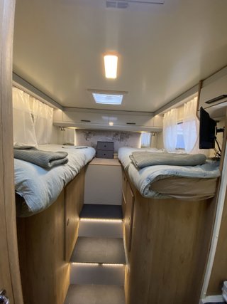 Autocaravana IntegralRoller Team 2020 Camas gemela