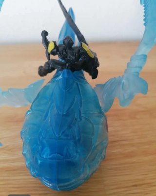 TRANSFORMERS, DINO JOUSTER