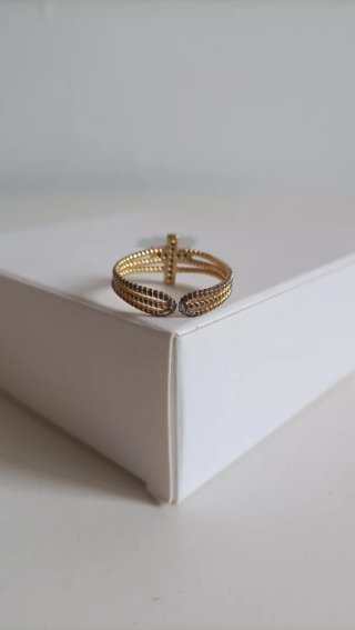 Anillo Cruz Dorado Ajustable