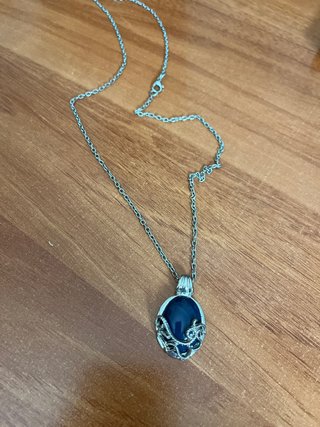 Collar Crónicas Vampíricas Azul y Plata