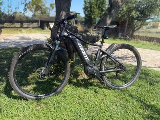 Bicicleta Eléctrica Giant Talon E+2