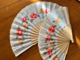 Abanicos pintados a mano, personalizados
