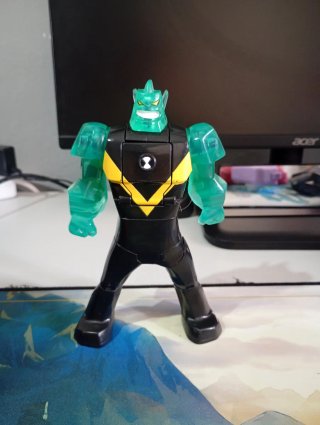 Figura Ben 10 Transformable