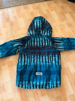 Chaqueta infantil estampada