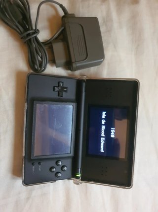 Nintendo DS Lite Nera con giochi e caricatore