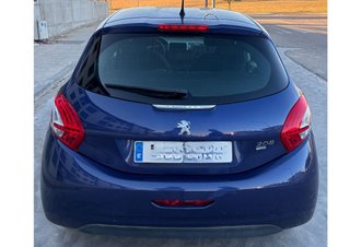 Peugeot 208 2013