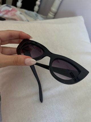Gafas de sol negras