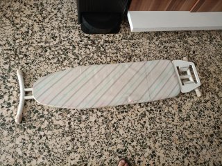 Tabla de planchar plegable