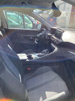 Peugeot 3008 2021