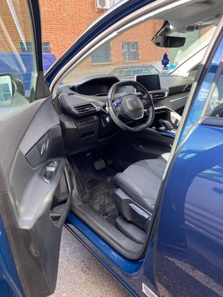 Peugeot 3008 2021