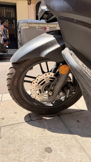 Scooter QJ Motors Mtx125 Negra