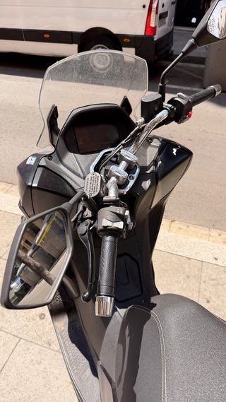 Scooter QJ Motors Mtx125 Negra
