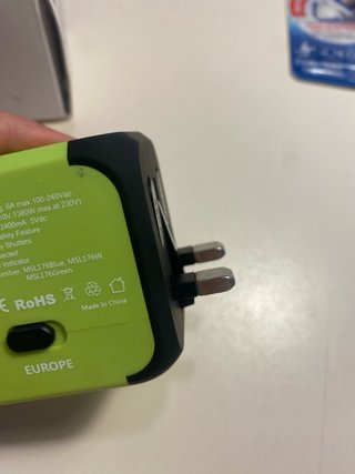 Adaptador Enchufe Viaje Universal MIDIOOI MSL176