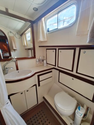 Menorquín Yacht 110 2000 · 2x230CV Yanmar · 1.160h