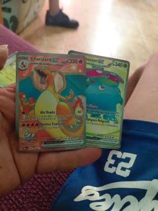 Cartas Pokémon Venusaur EX y Charizard EX