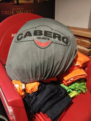 Casco Caberg Síntesis Talla XL Negro
