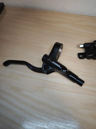 Frenos Hidráulicos Shimano MT200