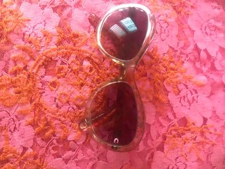 Gafas de sol Chanel rosas y verdes