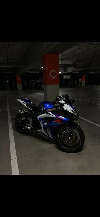 Suzuki GSXR 750 Sportbike Azul/Blanco