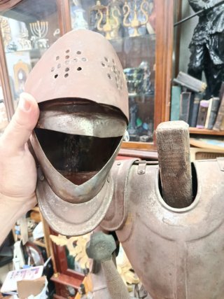Armadura de caballero antigua principios siglo XX