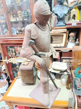 Armadura de caballero antigua principios siglo XX