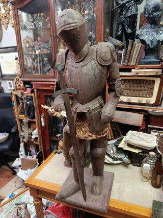 Armadura de caballero antigua principios siglo XX