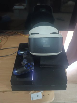 PS4 + Occhiali VR + Controller Wireless Sony