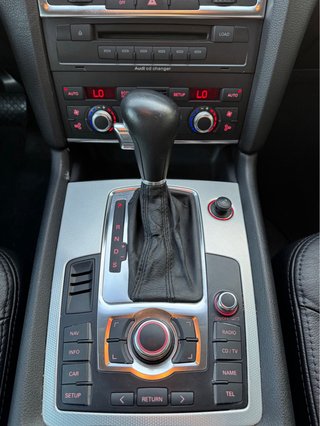 AUDI Q7 3.0 TDI V6 232 CV QUATTRO — AÑO 2006