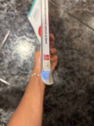 Comunicación libro CFGM administración en catalan
