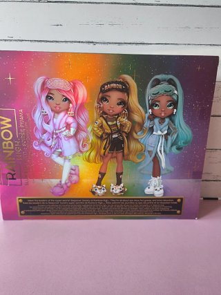 Muñeca Rainbow High Brianna Dulce