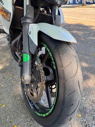 Kawasaki ER-6N Blanca 2011