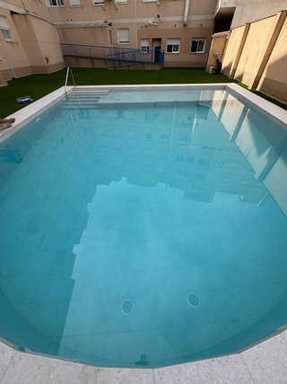 Limpieza piscinas