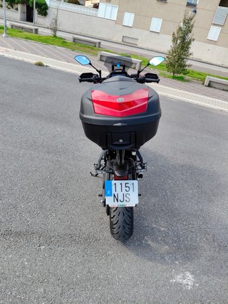 Yamaha Tracer 7 Negra