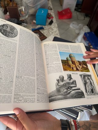 Enciclopedia ilustrada del mundo moderno