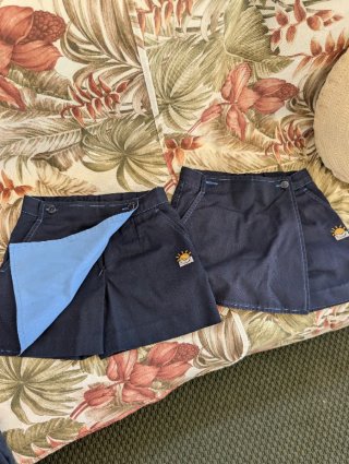 Faldas uniforme formal Novaschool Talla 6.
