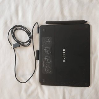 Tableta Gráfica Wacom Intuos Small CTL-490