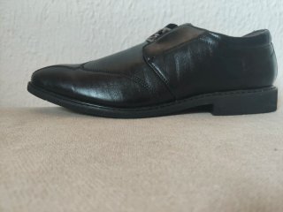 Zapatos de vestir negros Talla 47