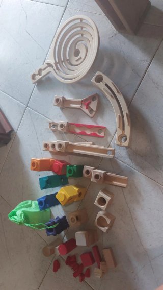 Circuito canicas Hape Quadrilla Roundabout
